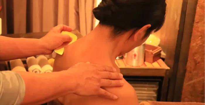 首・肩・頭皮まで整えるリラックスケア